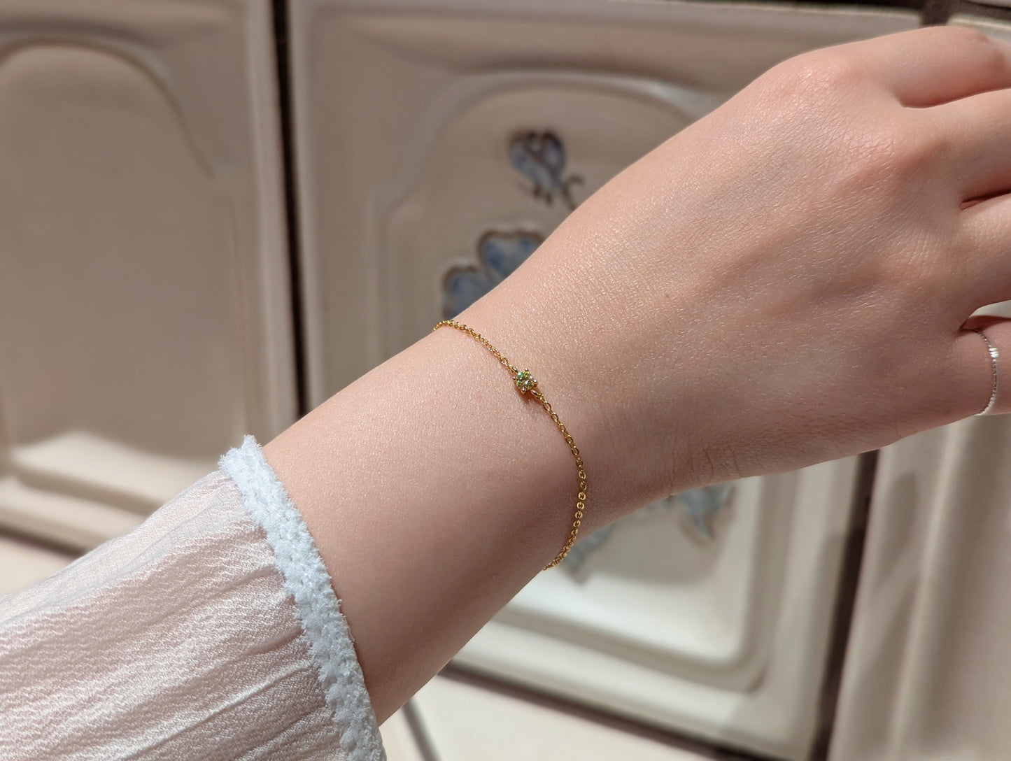 "Sonnenfunken" Armband aus goldenem Sonnenlicht