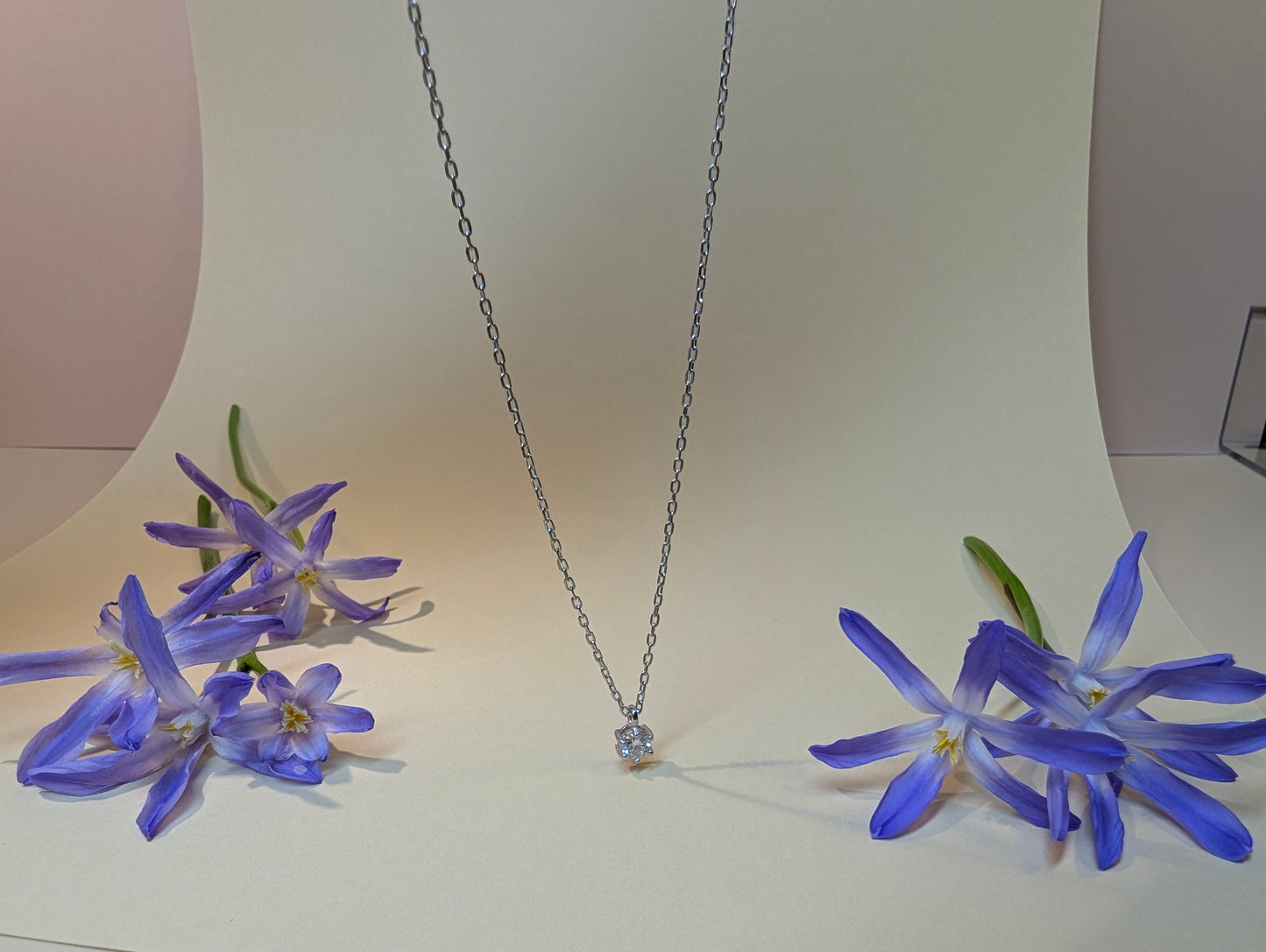 "Éclat de Lune" Moissanit-Halskette aus 925er Silber